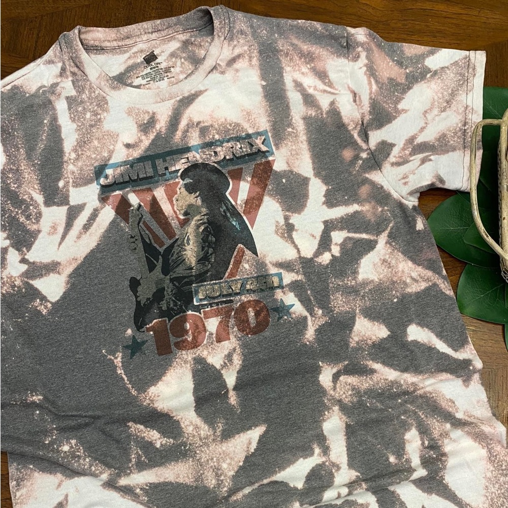 Jimi Hendrix tee
